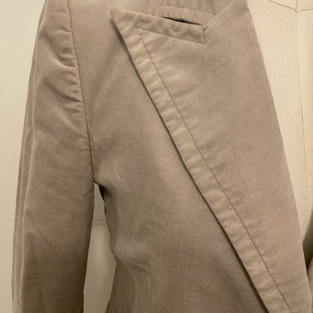 Gucci. In great condition - Picture 6 of 9
